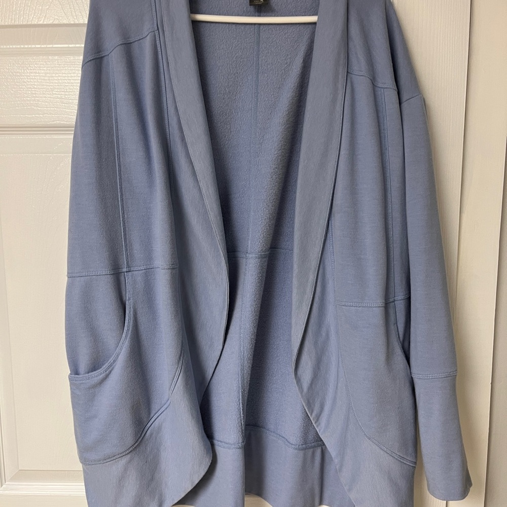 XL long light blue sweater